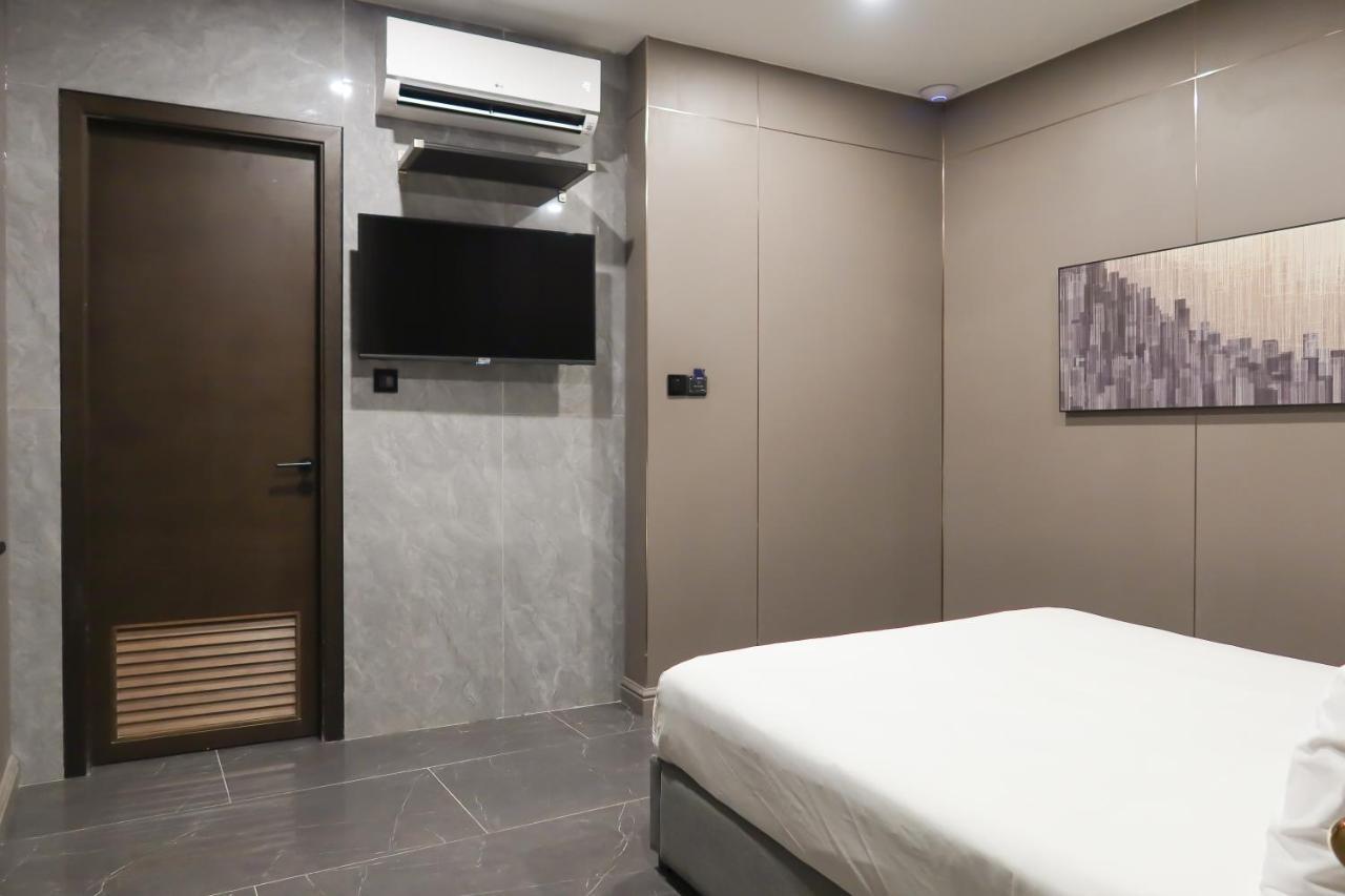 Recharge Studio Apartment & Suites Singapore Exteriör bild